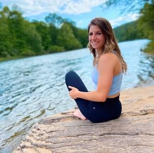 Meet your Posher, Abbey